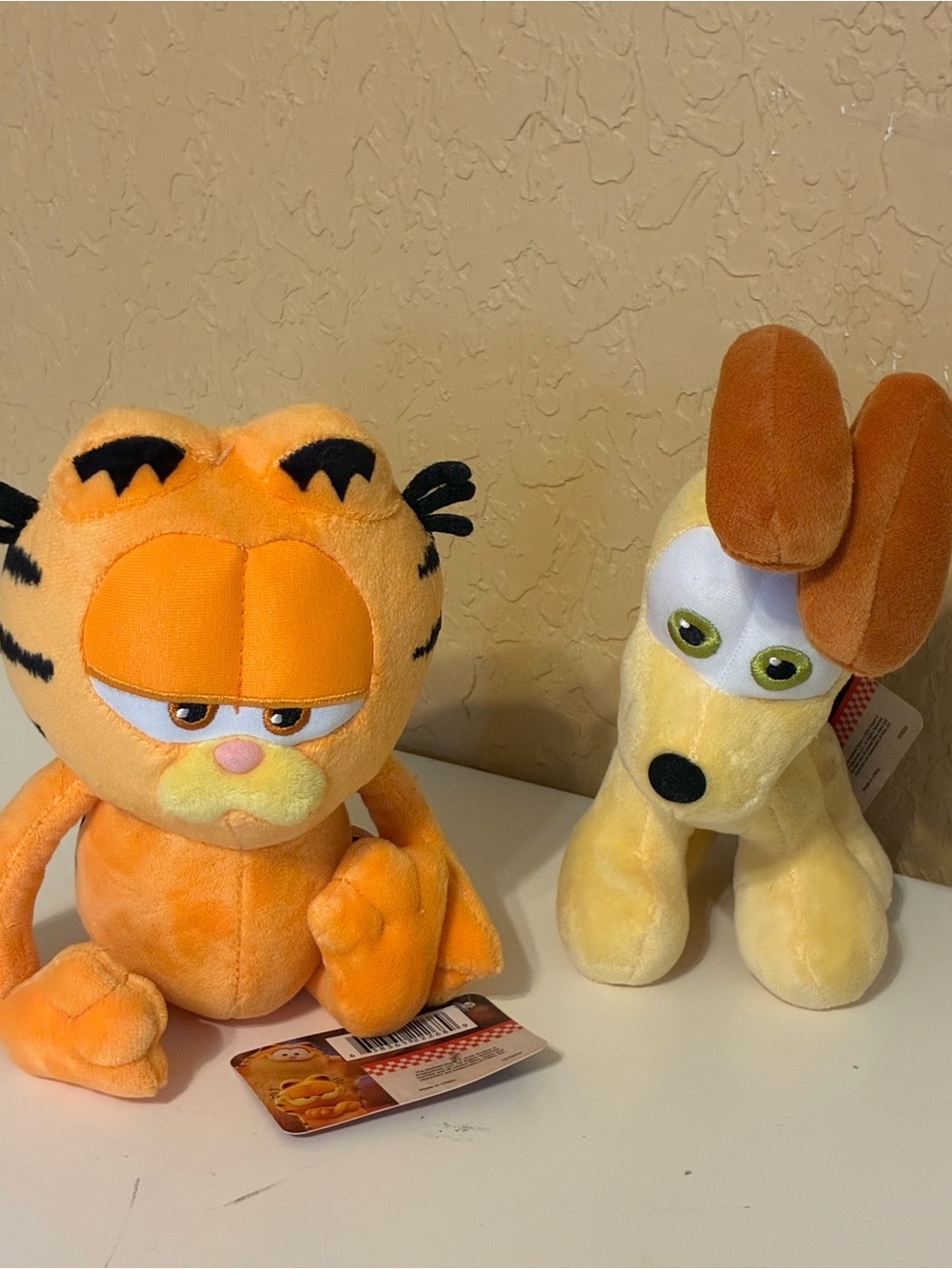 The Garfield Movie 2024 8" plushes, Garfield and Odie